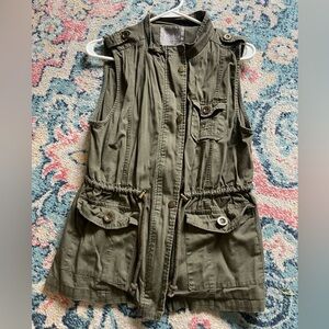 Scully Olive Green Sleeveless Utility Vest